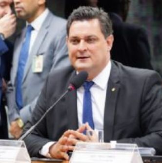 Proposta amplia limite de compras p�blicas com empresas de pequeno porte