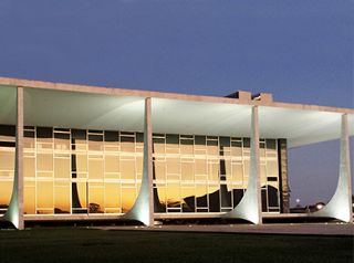 STF come�a a julgar a��es sobre imunidade tribut�ria na exporta��o de produtos via trading companies