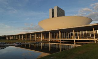 Novo coronav�rus: comiss�o da C�mara defende tabelamento de �lcool gel